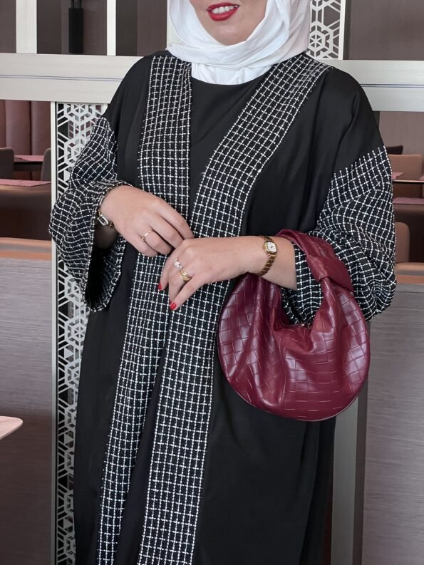 Abaya Ghazal